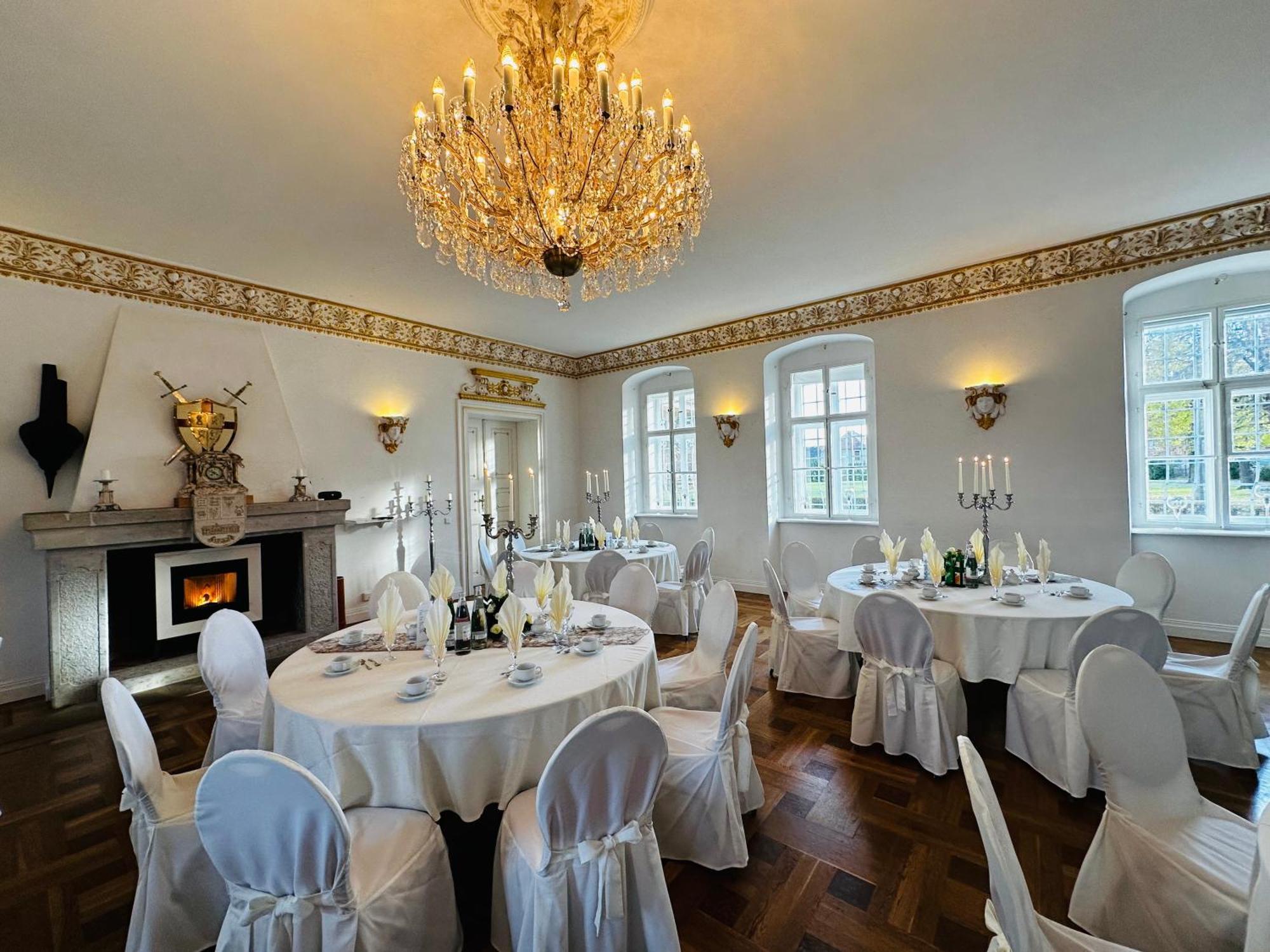 Hotel Garni Schloss Grochwitz Herzberg  Eksteriør billede